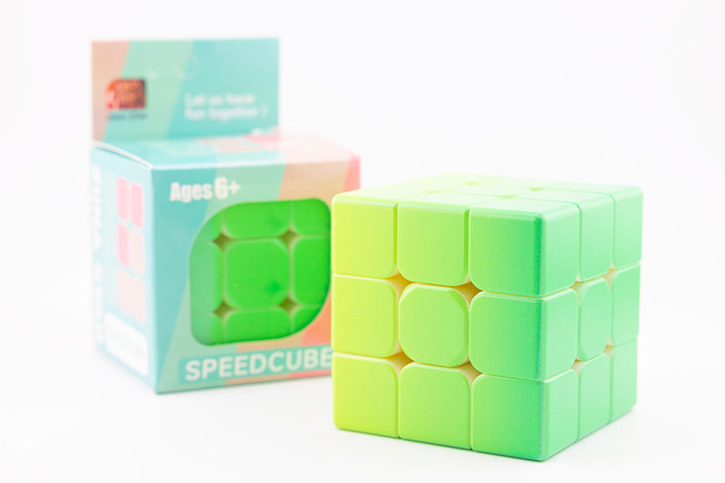 Ziina Gradient 3x3 (Green)